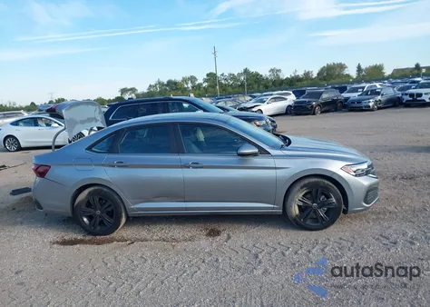 2023 Volkswagen Jetta 1.5T Se from USA, damaged, VIN 3VW7M7BU4PM051355